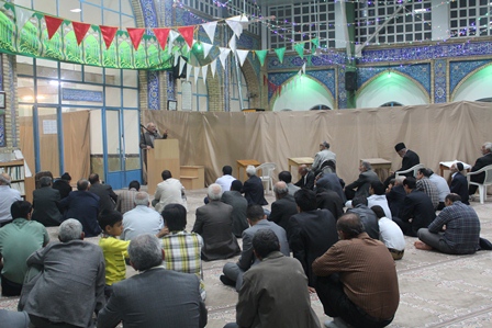 جشن ولادت حضرت زهرا (س) در مسجد جامع شهر دستگرد وهمنشینی حاجی بامردم