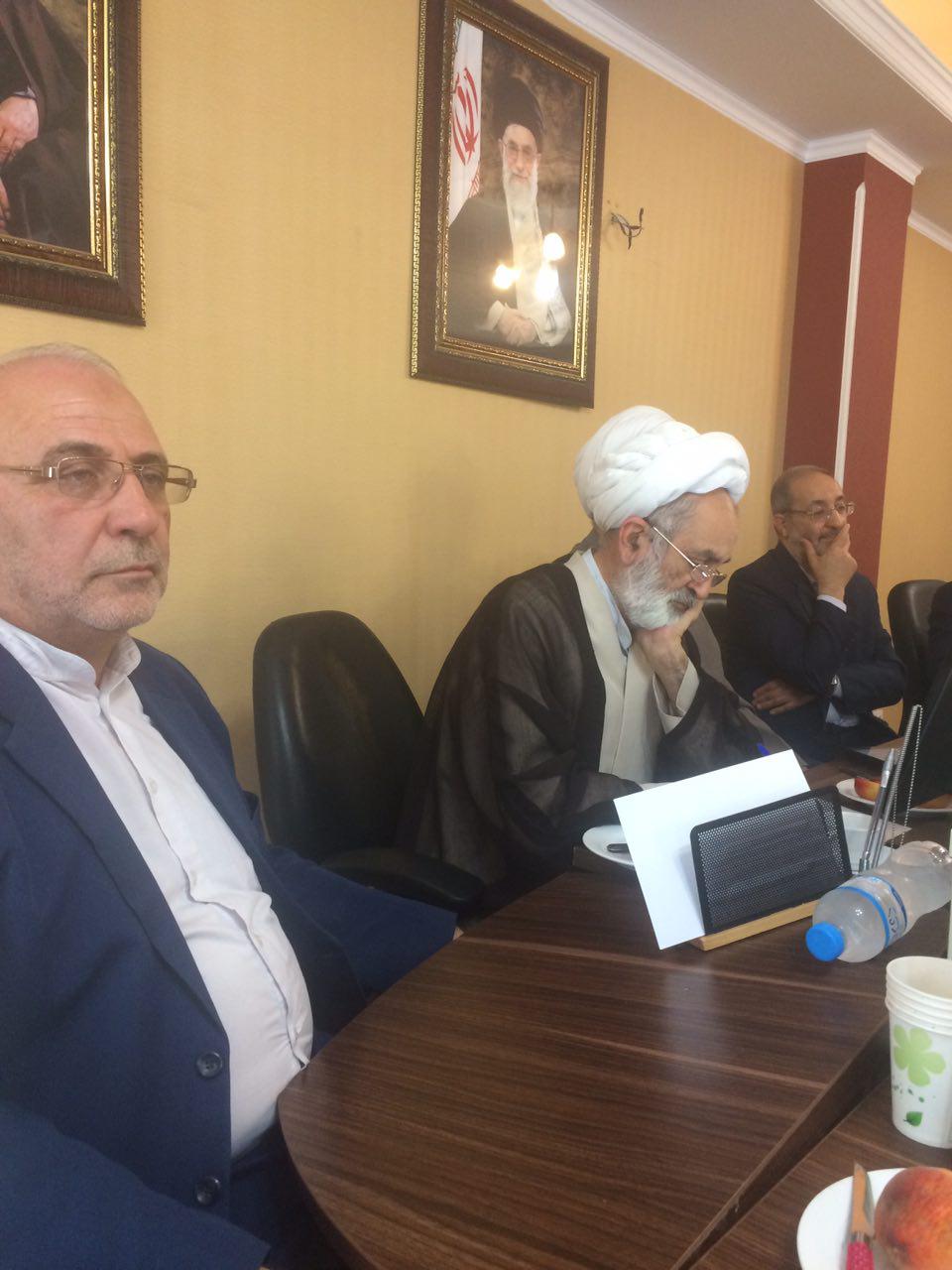 آقای حاجی روز یکشنبه ۲۵ تیر ماه ۹۶ با سردار جزایری معاون و سخنگوی ستاد کل نیروهای مسلح دیدار کرد.