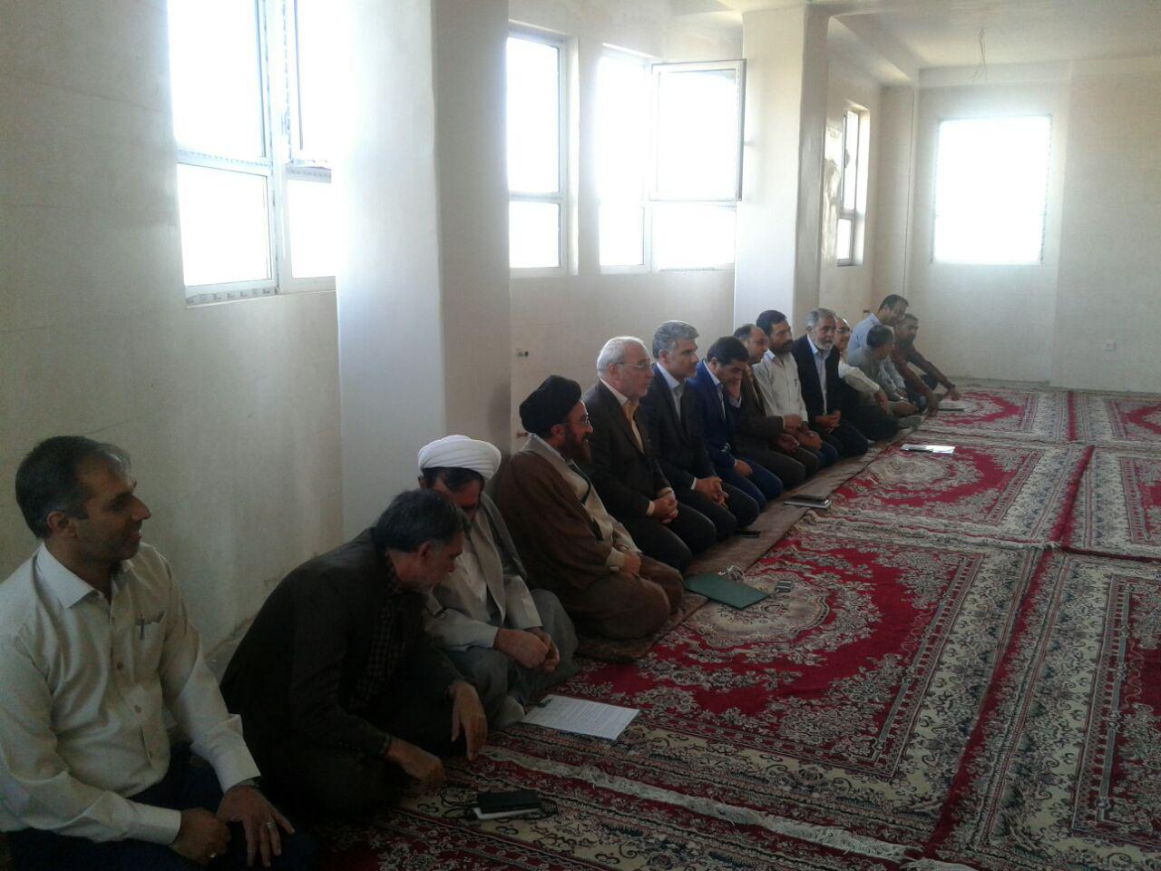 جلسه رسیدگی به وضعیت انشعابات خدماتی حوزه علمیه نرجس خاتون سلام الله علیهاخواهران دولت آباد