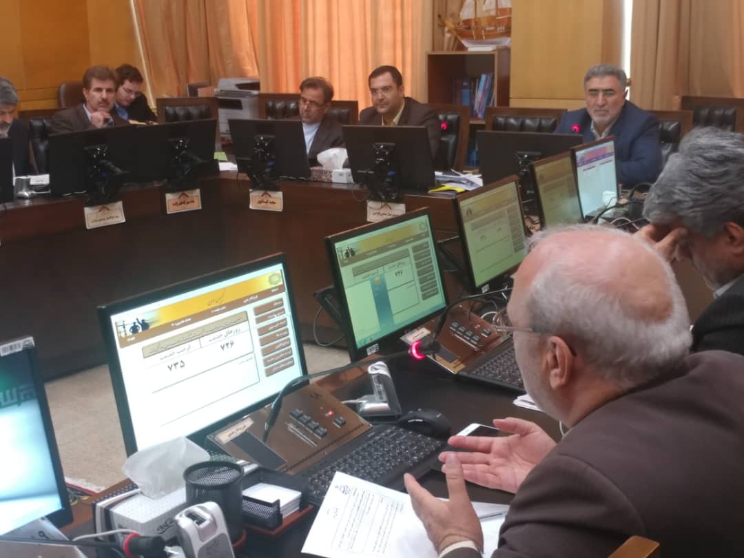 کمیسیون عمران مجلس شورای اسلامی وسوال آقای حاجی از دکتر آخوندی وزیر راه وشهرسازی