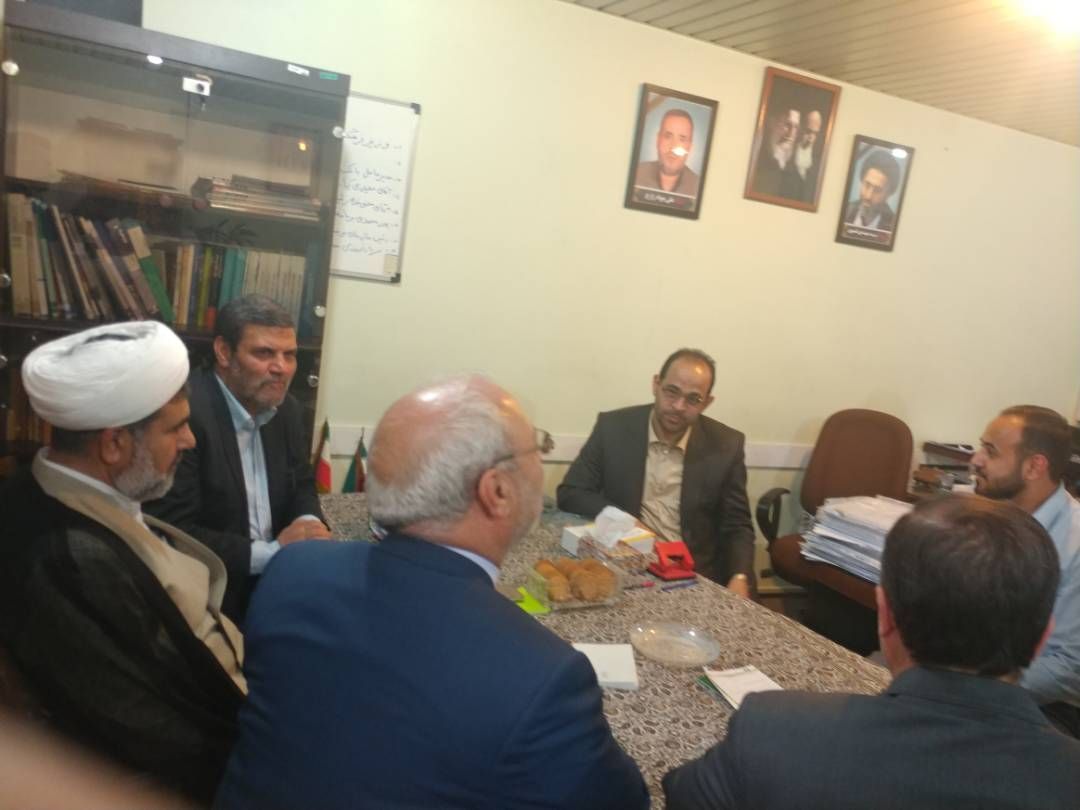 دیداروگفتگوی رئیس دادگاه انقلاب اسلامی تهران وقاضی صلواتی با آقای حاجی