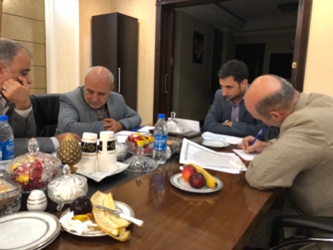 ✔در دفتر مدیر عامل بنیاد برکت برگزار شد :   جلسه بررسی آخرین وضعیت پروژه های این بنیاد در شاهین شهر و میمه و برخوار