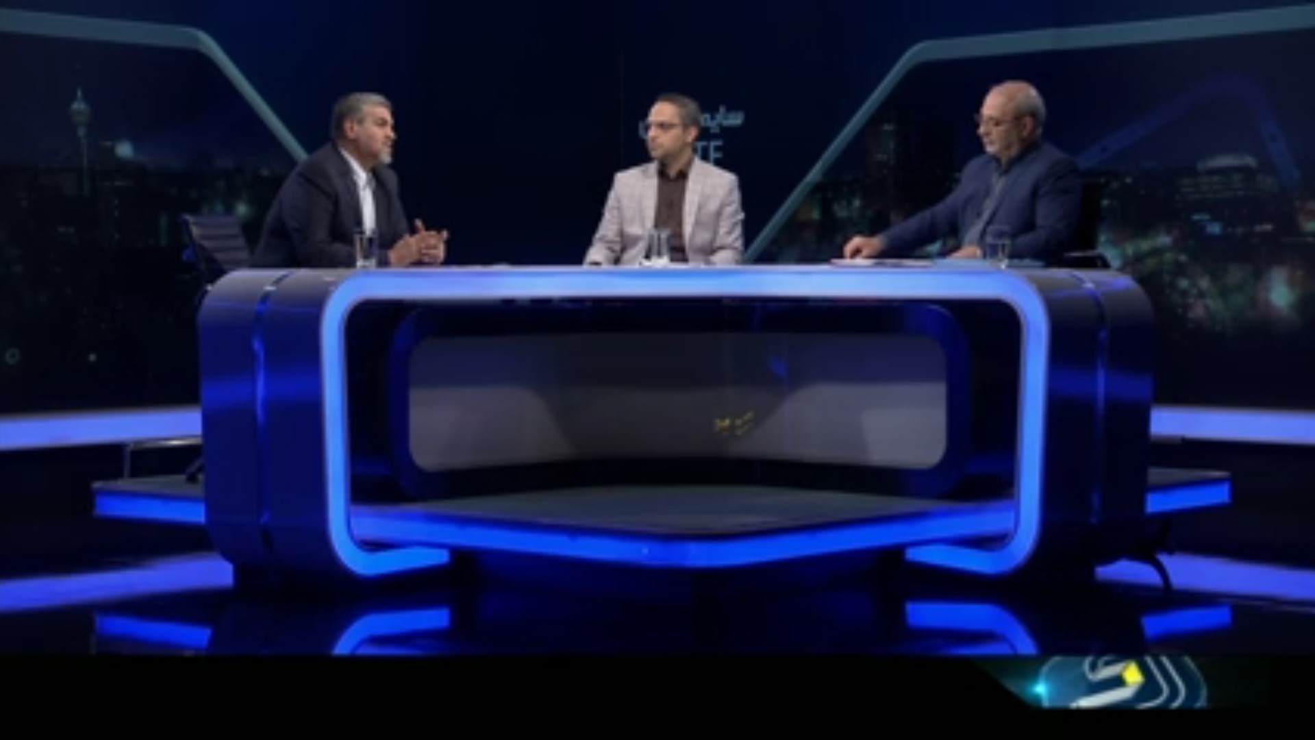 در گفت‌وگوی ویژه خبری مطرح شد؛ هیچ تضمینی برای رفع مشکلات بانکی پس از پیوستن به FATF وجود ندارد