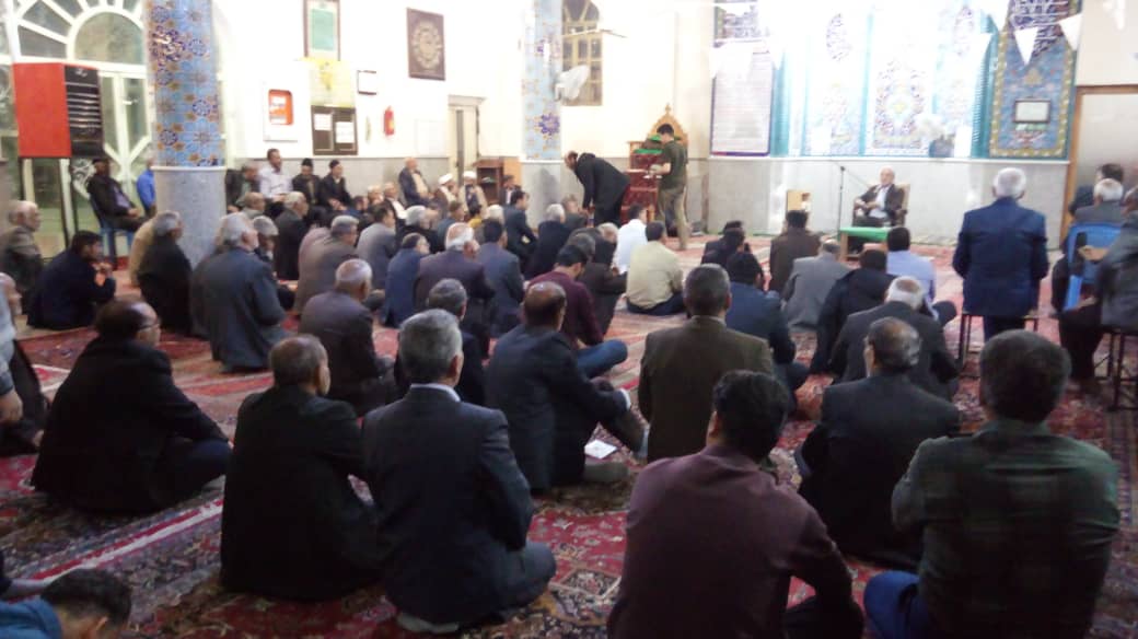 سخنرانی آقای حاجی در جمع نمازگزاران مسجد حجتیه دستگرد برخوار