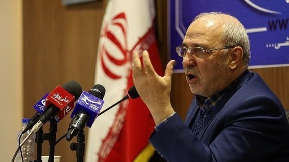 حاجی دلیگانی: چک‌های تضمینی به نام می‌شود