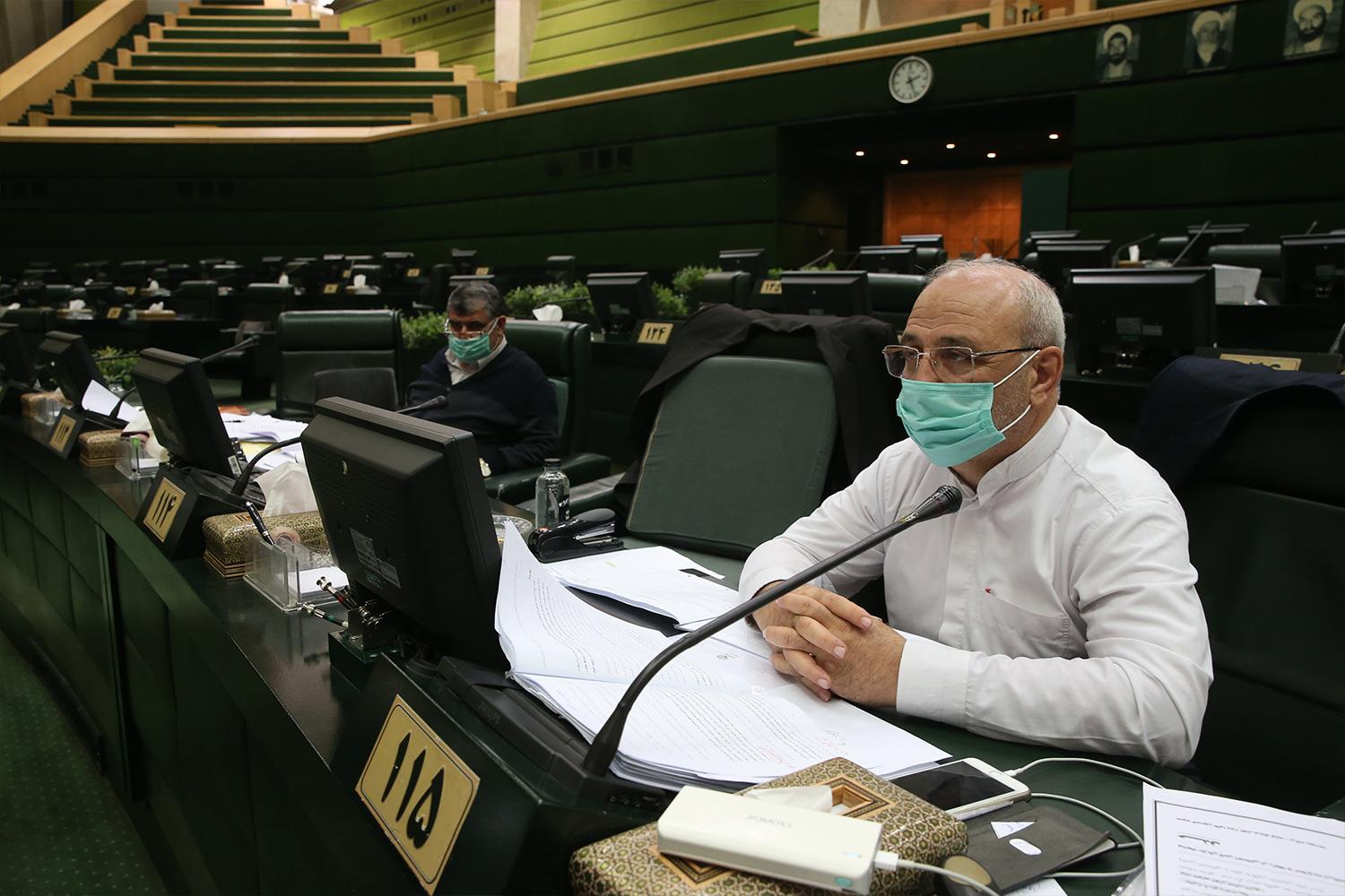 موافقت آقای حاجی با کلیات لایحه اصلاح قانون صدور چک