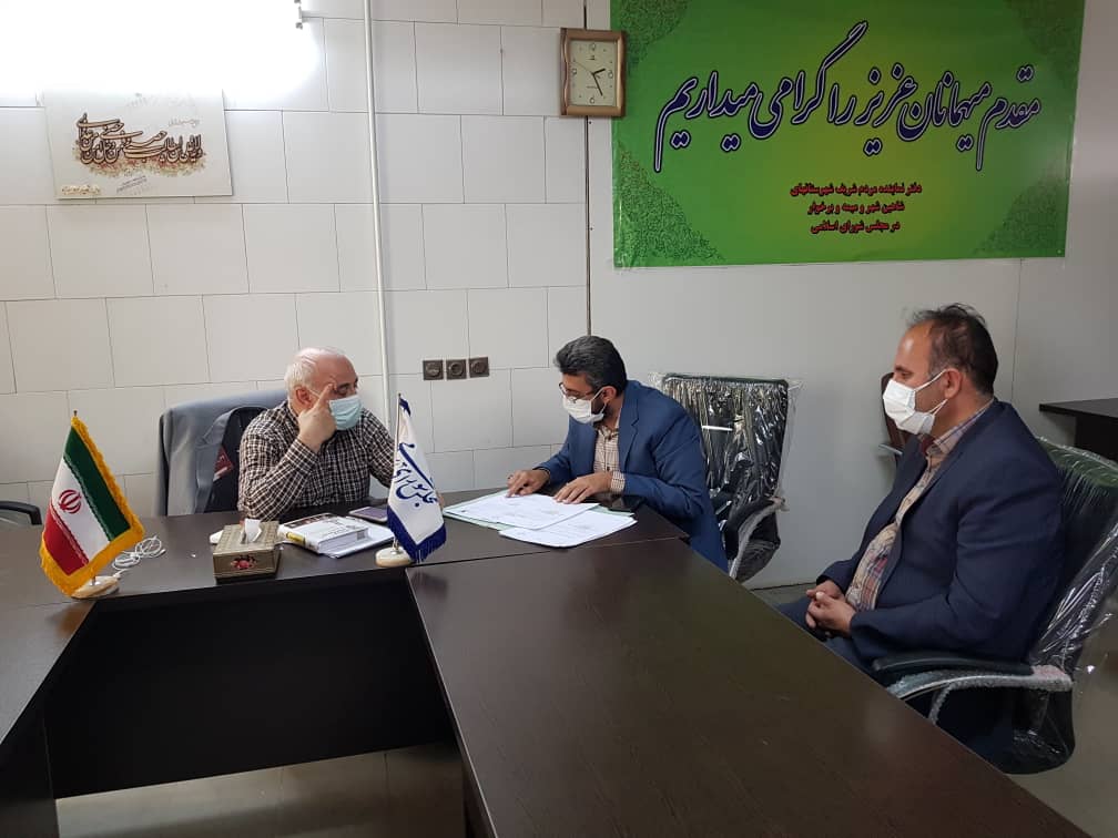 رئیس دانشگاه آزاد اسلامی دولت آباد با آقای حاجی دیدار کرد