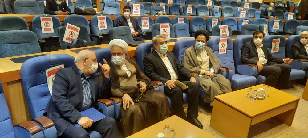 نتایج سیزدهمین دوره انتخابات ریاست‌جمهوری به تصویب اعضای هیات اجرایی انتخابات ریاست‌جمهوری رسید.