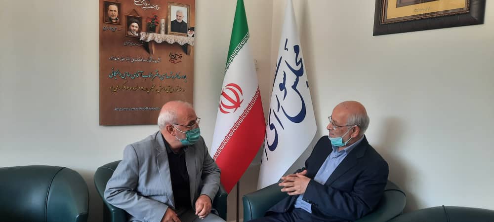 عزت الله اکبری تالارپشتی رئیس کمیسیون صنایع و معادن مجلس شورای اسلامی با آقای حاجی دیدار کرد