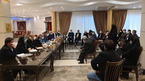 بررسی مسائل و مشکلات شهرستان برخوار