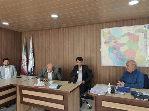 دیدار مدیرکل بنیاد مستضعفان استان اصفهان با آقای حاجی