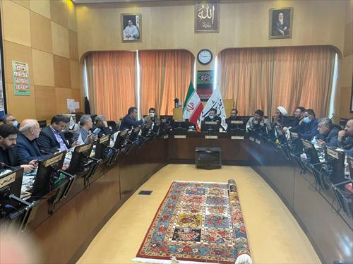 دفاع عضو هیات رئیسه مجلس از حق بیمه رانندگان وسایط نقلیه برون شهری