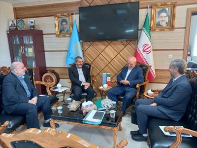 دیدار و گفتگوی آقای حاجی با دکتر تقی زاده رئیس دانشگاه پیام نور کشور