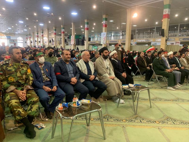 عملکرد صحیح نهادها و دستگاه ها به تقویت بسیج کمک می کند