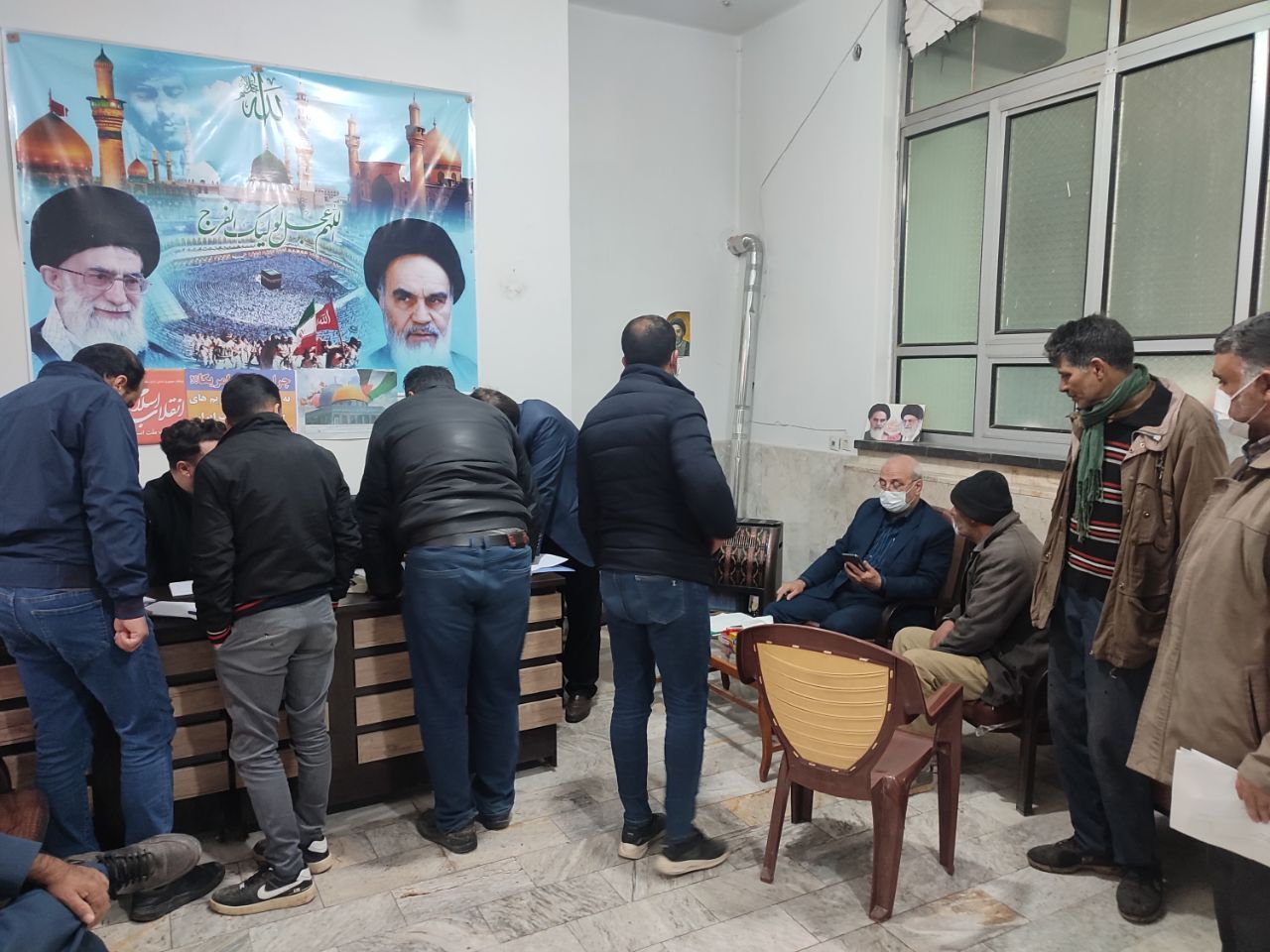 ملاقات مردمی آقای حاجی در دفتر بخش میمه صبح امروز جمعه برگزار شد