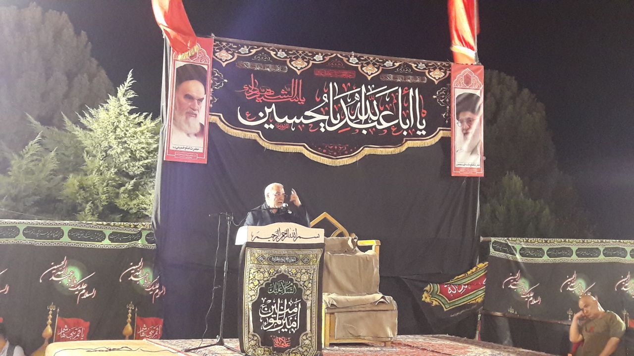 حسینعلی حاجی در هیأت رزمندگان اسلام شاهین شهر: