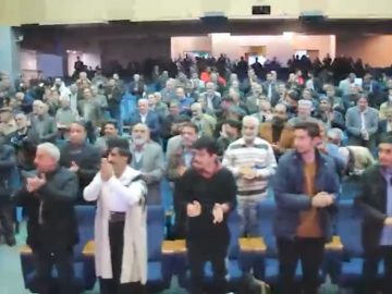 ایران کوچک برای برترین نماینده مجلس سنگ تمام گذاشت