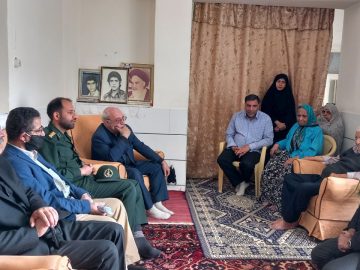 دیدار نوروزی حسینعلی حاجی با برخی از خانواده معظم شهیدان شهر گز