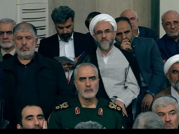 حضور آقای حاجی در دیدار جمعی از کارگزاران نظام با رهبر معظم انقلاب اسلامی