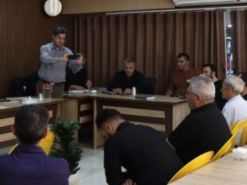 بررسی مشکلات مسکن ملی شاهین شهر با حضورجمعی از متقاضیان
