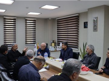 جلسه با مدیر عامل و اعضای هیأت امنای شهرک صنعتی بزرگ اصفهان و شهرک صنعتی مورچه خورت