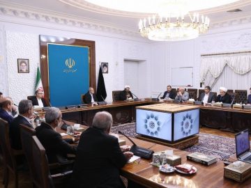 رئیس جمهور بر ضرورت رسیدگی به مشکلات آب، هوا و فرونشست اصفهان تاکید کرد