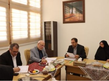 نشست با مدیر کل میراث فرهنگی صنایع دستی و گردشگری استان اصفهان