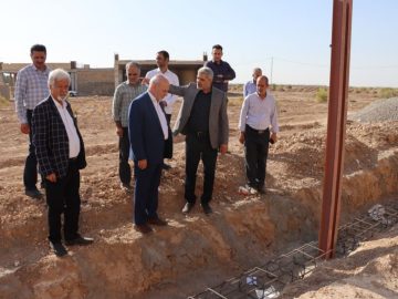 جلسه با مدیر عامل شرکت گاز استان ،خانه ملت محله شهر حبیب آباد و بازدیدازدانشکده کشاورزی حبیب آباد