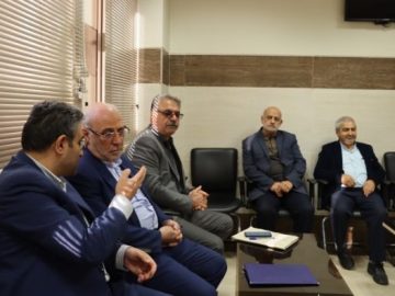 بازدید از یک واحد تولیدی حوزه کشاورزی و جلسه توسعه درمانگاه تامین اجتماعی شهر گز