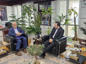 نشست بامدیر عامل بانک صادرات ایران و معاونان وزیر ارشاد