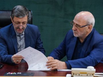 حسینعلی حاجی دليگانی با رئیس ستاد اجرایی فرمان حضرت امام (ره) دیدار و گفتگو کرد