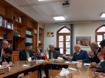 نشست با مدیر کل سیاسی استانداری/مدیر کل آموزش فنی و حرفه ای/مدیر عامل شرکت گاز استان اصفهان