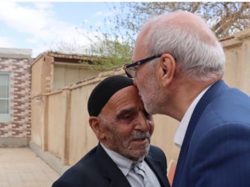 آخرین برنامه ها و دیدار های نوروزی آقای حاجی در طلیعه سال 1404 در شهرهای سین ،کمشچه و شاپورآباد