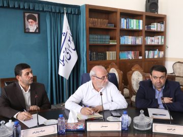 نشست کمیسیون اصل نودم مجلس شورای اسلامی برای بررسی واگذاری سهام فولاد ایران