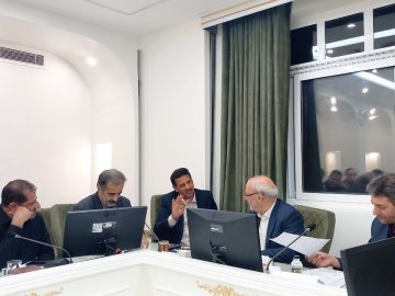 بررسی مسائل اجرای پروژه های عمرانی حوزه انتخابیه در استانداری اصفهان باحضور مسئولین مربوطه