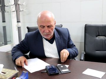 سوال از معاون امور مجلس وزارت دفاع در خصوص نحوه واگذاری ۸۲ هکتار از اراضی شاهین شهر