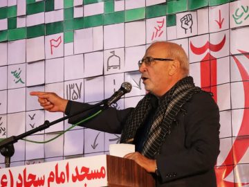 حضور و سخنرانی آقای حاجی در اجتماع باشکوه مردم شهر دستگرد به‌منظور همراهی