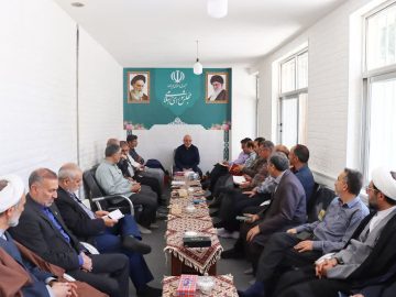 نشست تبیین مسائل روز توسط آقای حاجی